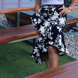 MIDI skirt